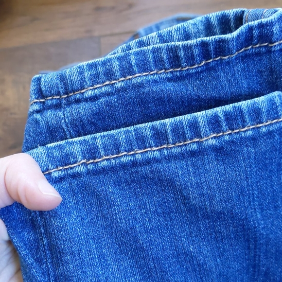 Miss Me Skinny Jeans - Picture 4 of 5